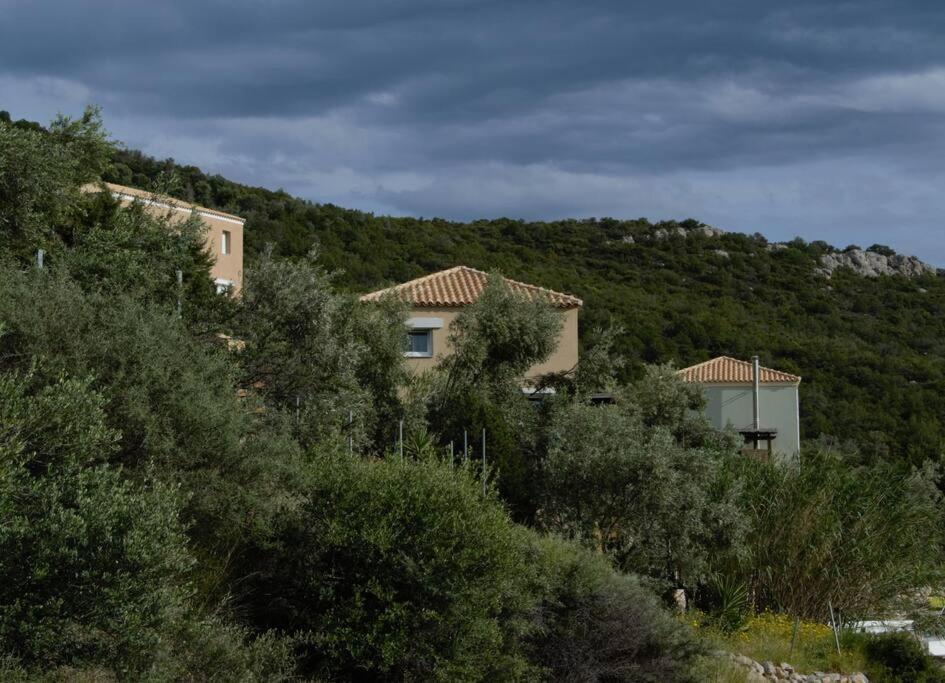 Appartamento Melolia Estate Thebes Esterno foto