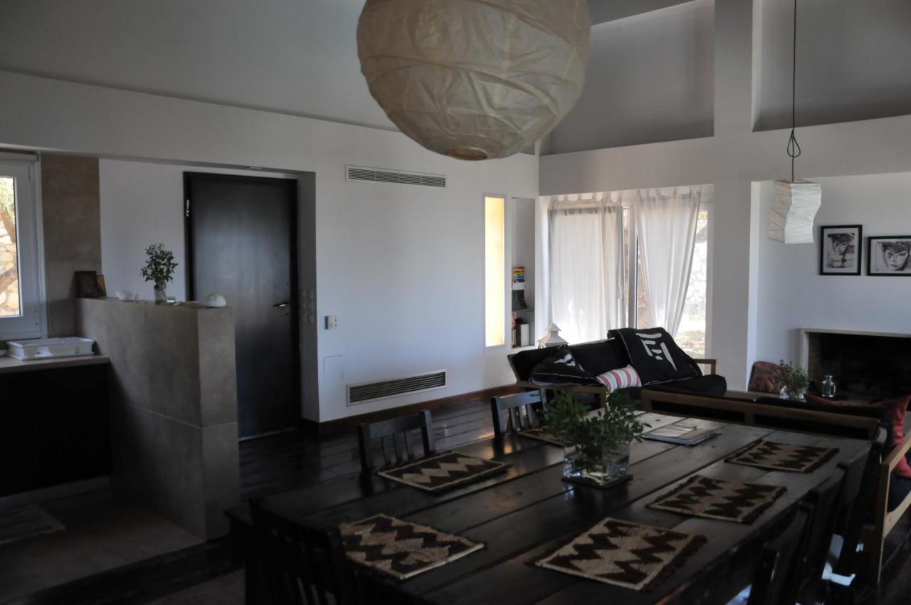 Appartamento Melolia Estate Thebes Esterno foto