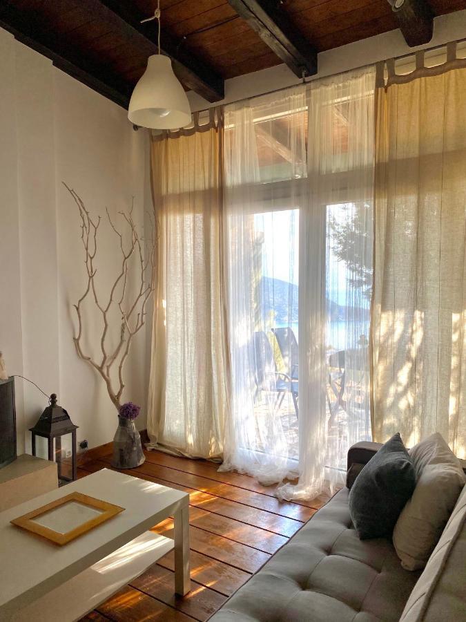 Appartamento Melolia Estate Thebes Esterno foto